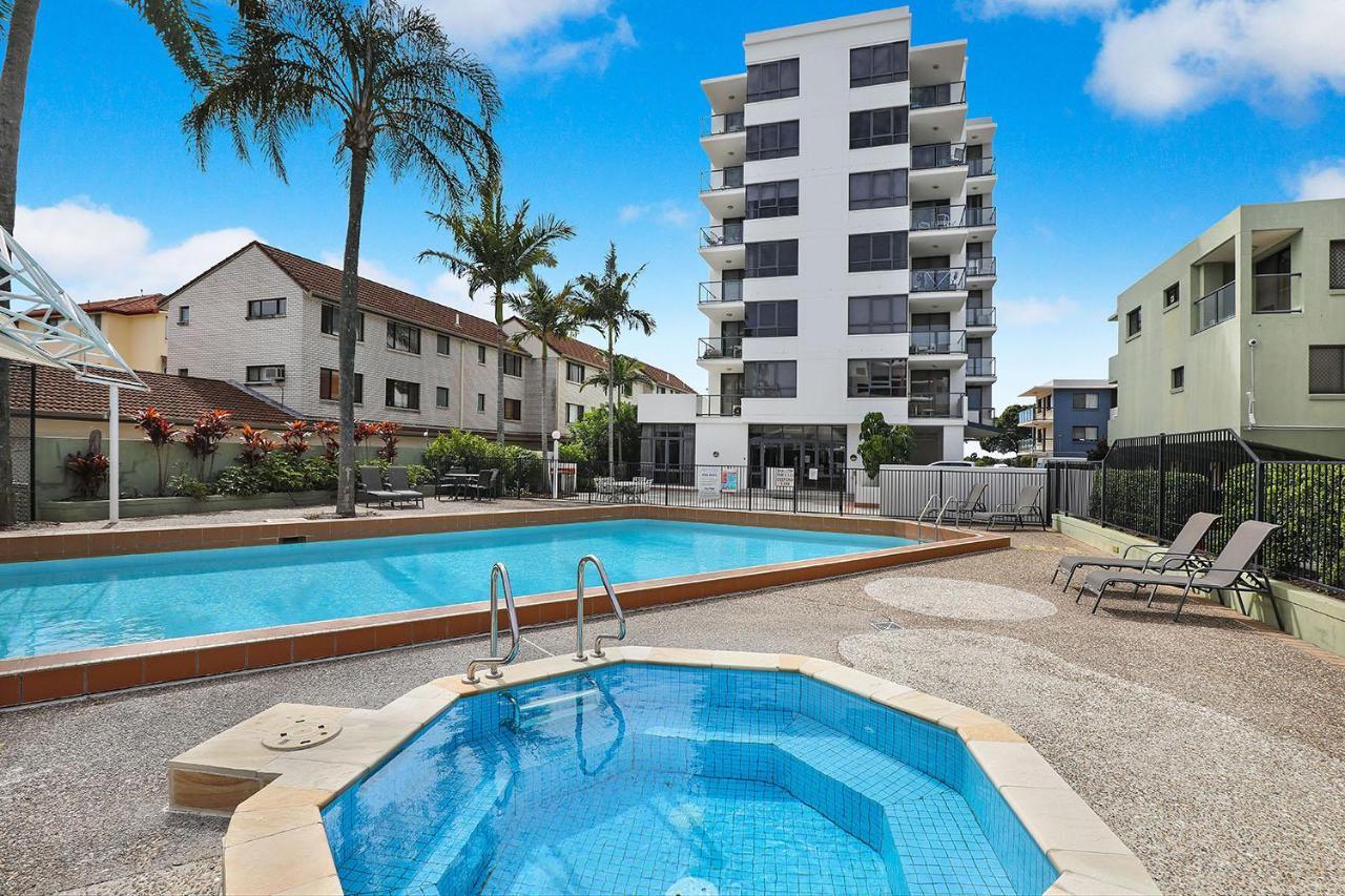 Aqualine Apartments On The Broadwater Gold Coast Buitenkant foto