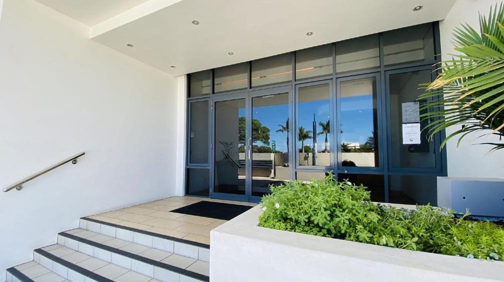 Aqualine Apartments On The Broadwater Gold Coast Buitenkant foto