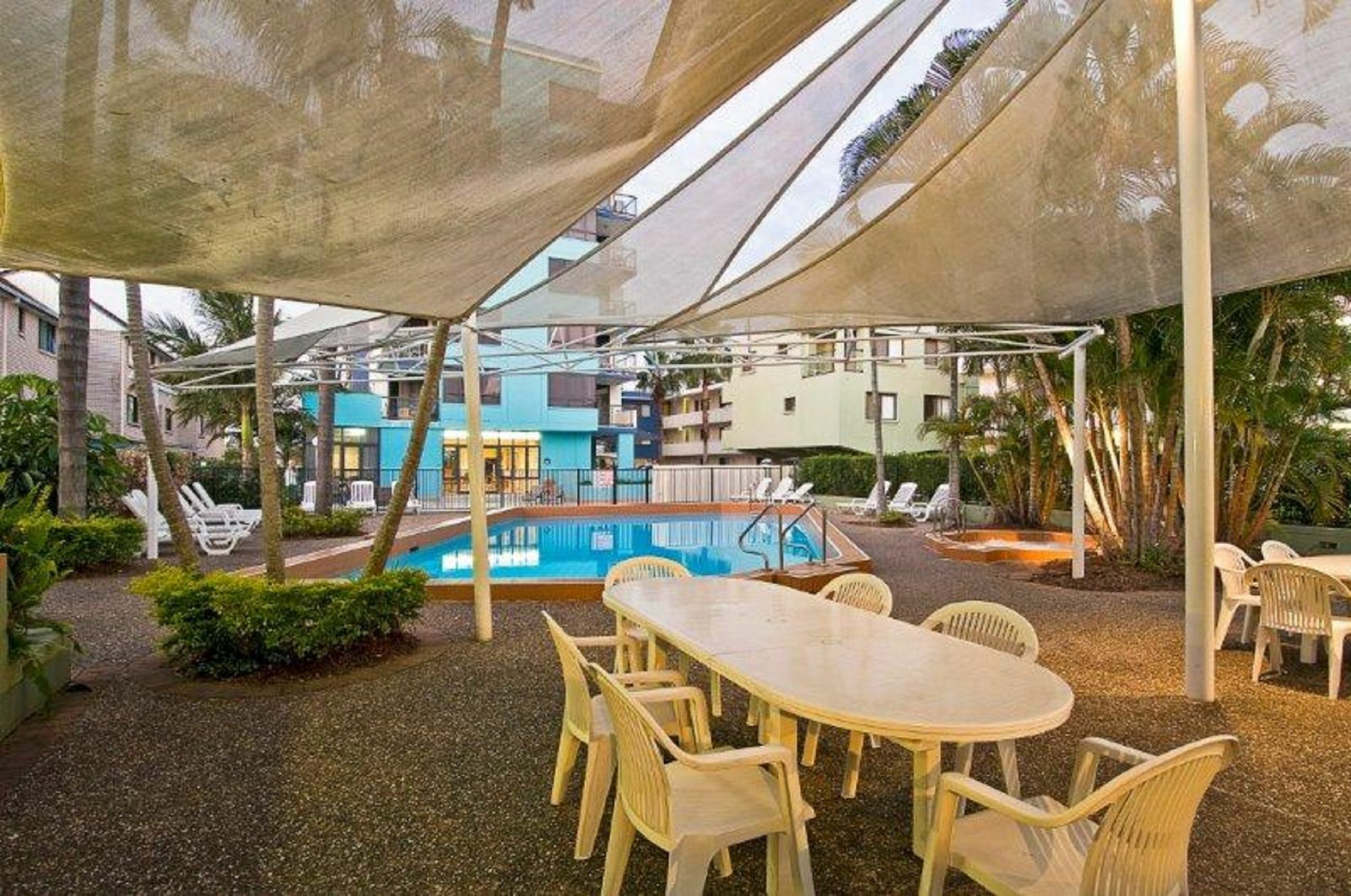 Aqualine Apartments On The Broadwater Gold Coast Buitenkant foto