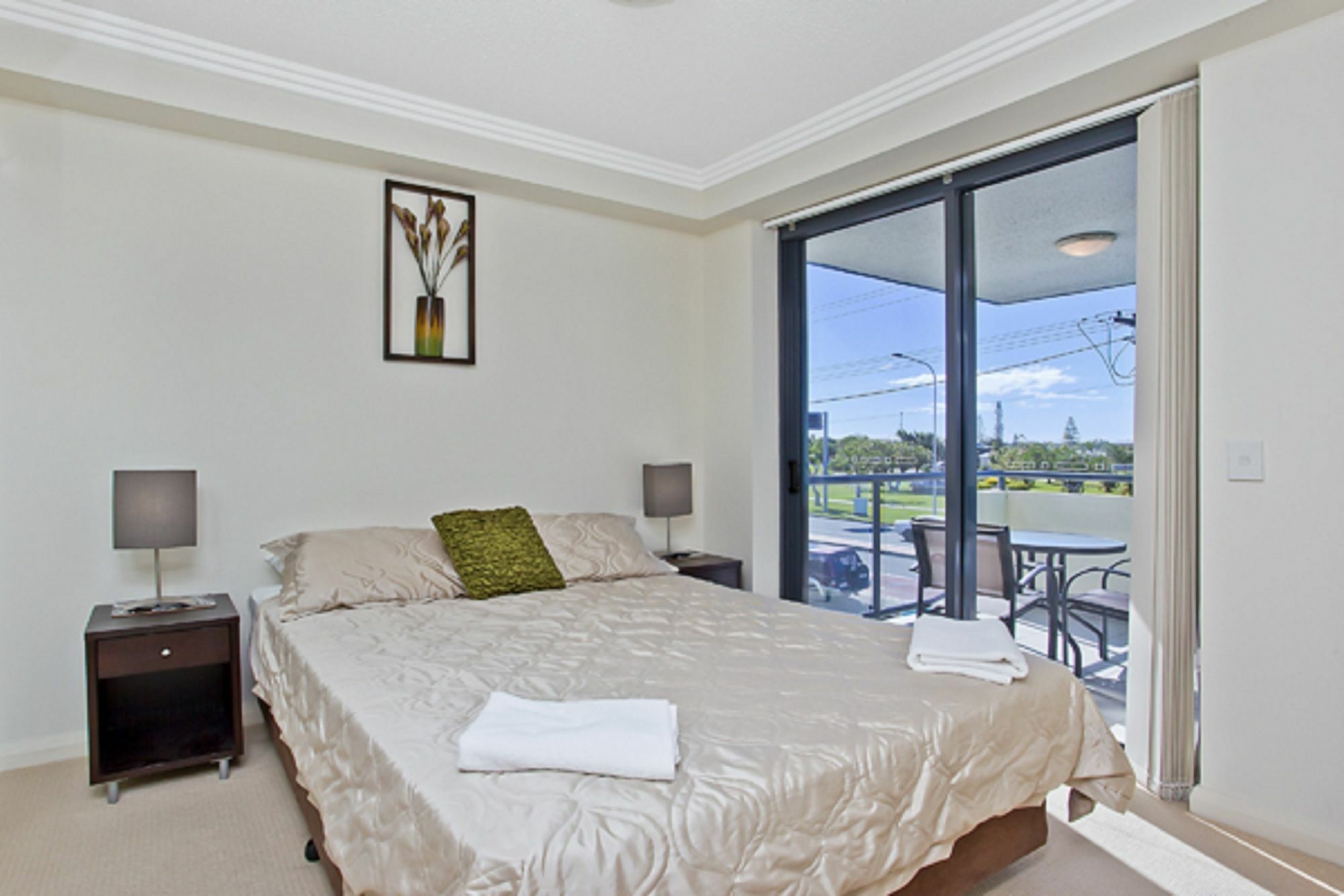 Aqualine Apartments On The Broadwater Gold Coast Buitenkant foto