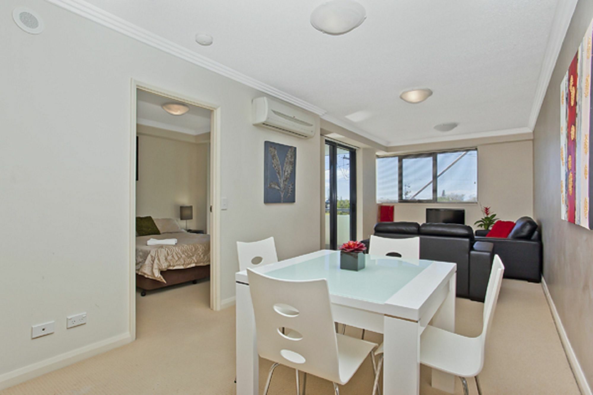 Aqualine Apartments On The Broadwater Gold Coast Buitenkant foto